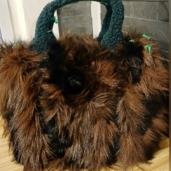 Kurt Geiger 🎁NWT Fuzzy Southbank Tote/Crossbody With Dustbag🎁 Gift Ready - Picture 9 of 15